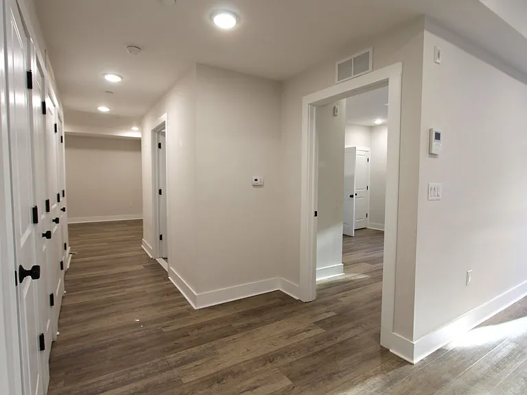 East Main Manayunk Apartments — Photo 66