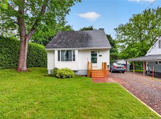 623 Reid St, Fredericton, NB E3B3V6