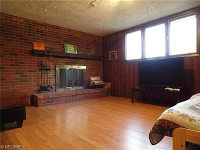 3rd image of 13940 James Dr