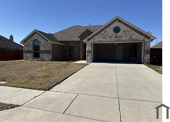 1st image of 703 London Town Dr