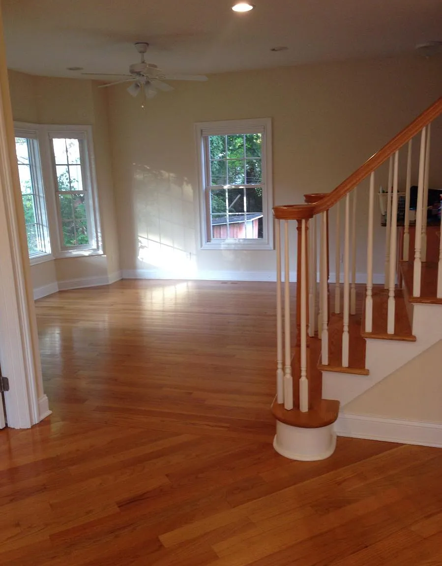 3 bed, 2.5 bath, 2000 sqft, $3,700 — Photo 3