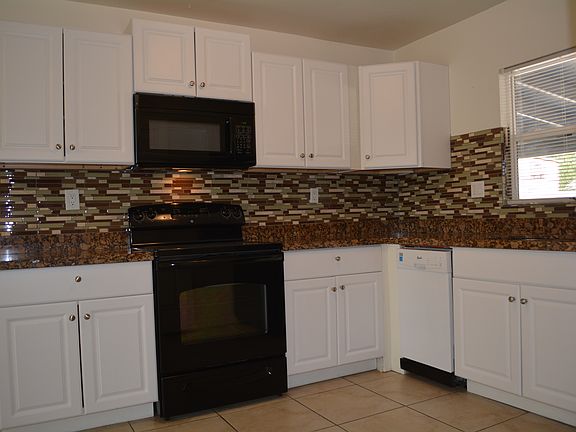 3rd image of 4003 N 22nd Ave