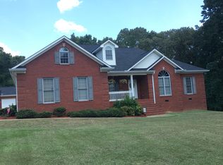 920 Bains Gap Rd, Anniston, AL 36207