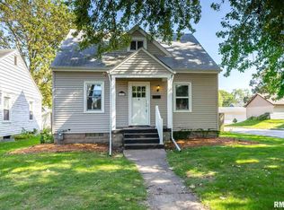 2803 Tremont Ave, Davenport, IA