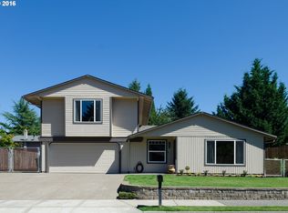 17680 Wolf Dr, Sandy, OR 97055