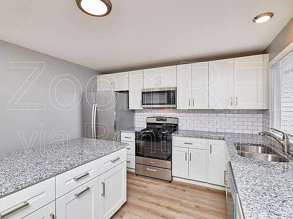 5th image of 7006 Shelton Ct