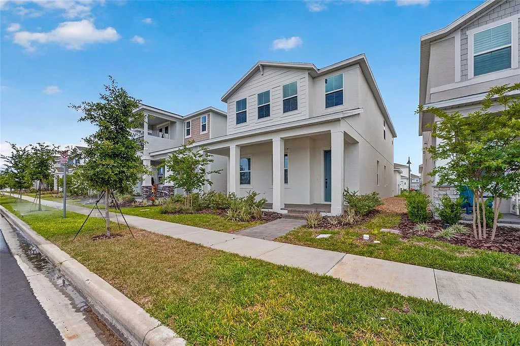 4 bed, 3.5 bath, 2686 sqft, $3,600 — Photo 1