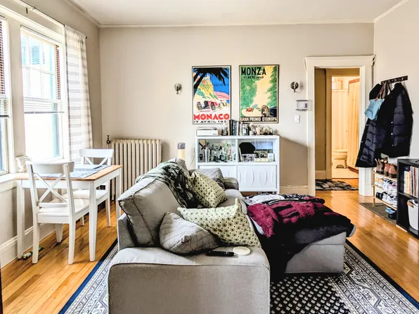 176 Winthrop Rd, Brookline, MA
