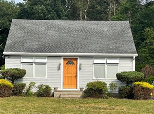 766 S Blue Bell Rd, Vineland, NJ 08360