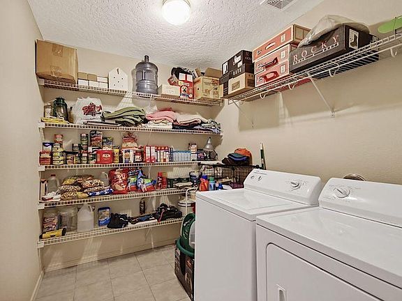 2nd image of 301 Parkmont Way