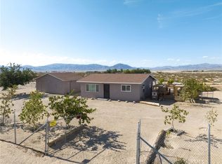 33730 Sunset Rd, Lucerne Valley, CA 92356