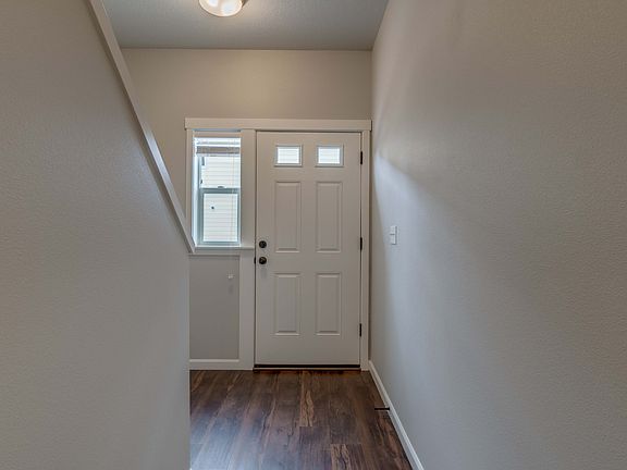 2nd image of 10313 NE 61st Cir