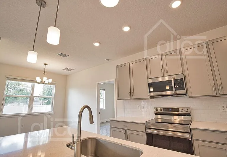 3539 Donahue Ave — Photo 17