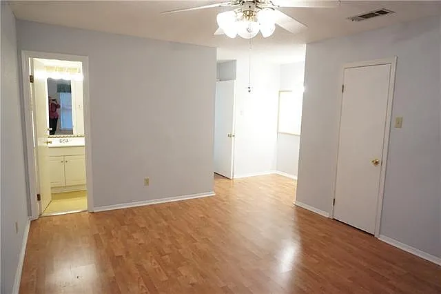 4216 Loire Dr — Photo 26