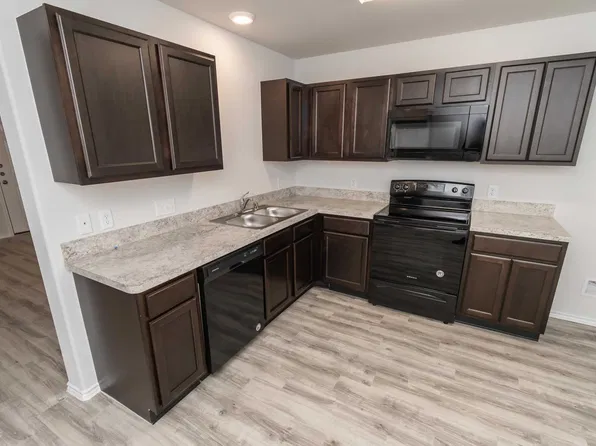 5728 Paseo Pl, Bryan, TX