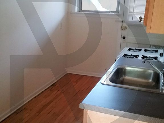 2nd image of 5105 N Winchester Ave #1