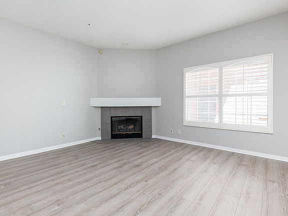 4th image of 518 N Stoneman Ave