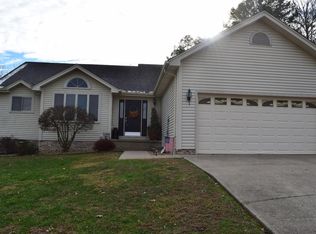 141 Blossom Hill Dr, Corbin, KY 40701