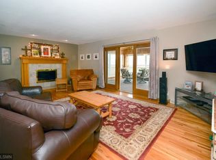 5509 Holiday Rd, Minnetonka, MN 55345