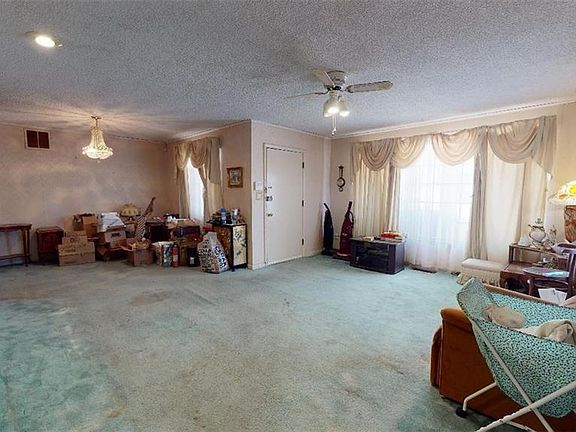 2nd image of 4609 S McKinley Ave