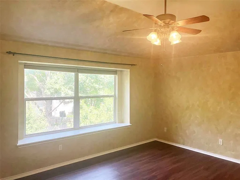 3208 Dawn Mesa Ct — Photo 32