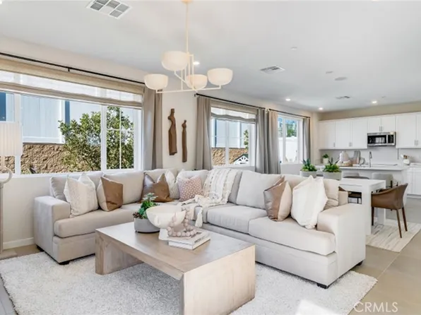 31619 Cobalite Dr, Winchester, CA 92596