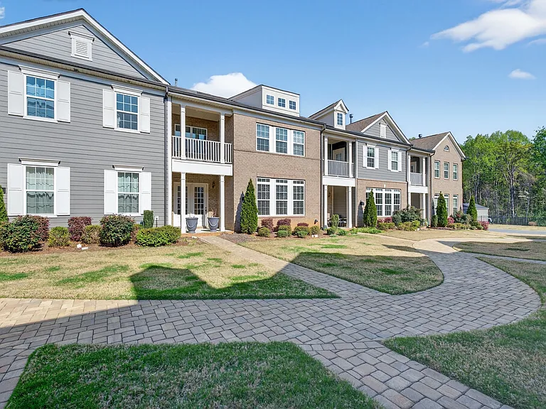 15020 Clear Sky Ln — Photo 8