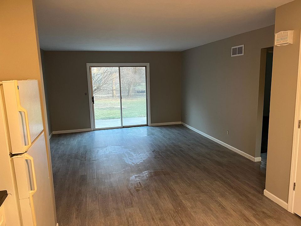 open concept family room and kitchen