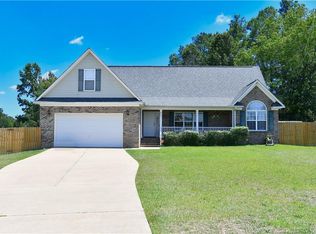 641 Corsegan Rd, Fayetteville, NC 28306