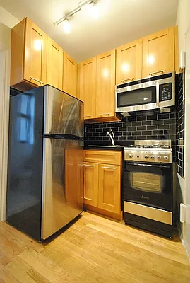 Rented by (Legacy) Tri Hill Realty Group LLC | media 14