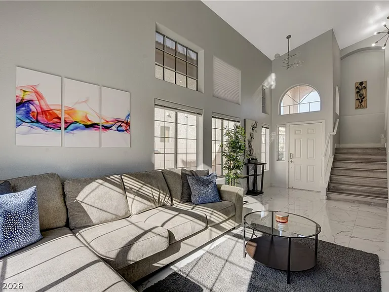 7301 Casa Solar Ct — Photo 5