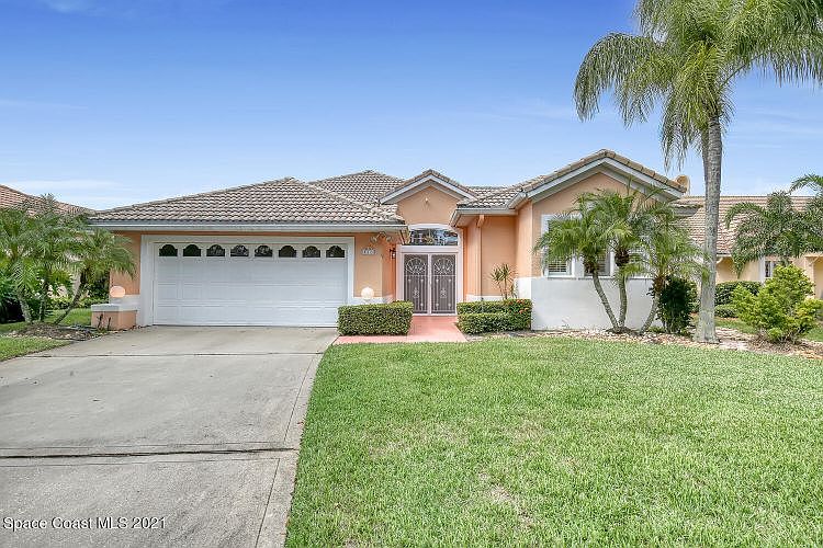 1st image of 913 Palm Brook Dr