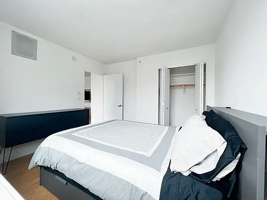 Rented by Platinum Properties | media 21