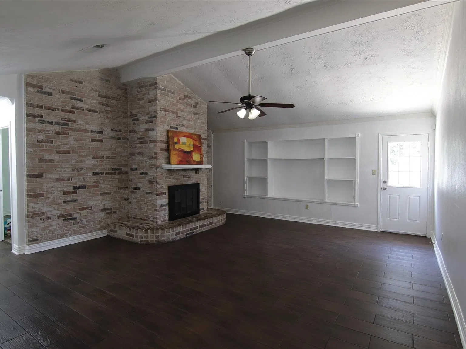 3 bed, 2.0 bath, 1584 sqft, $1,795 — Photo 4