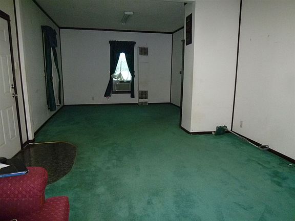 3rd image of 705 E 15th Ave