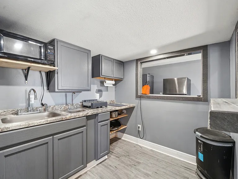 134 Lake Manor Dr #1 — Photo 3