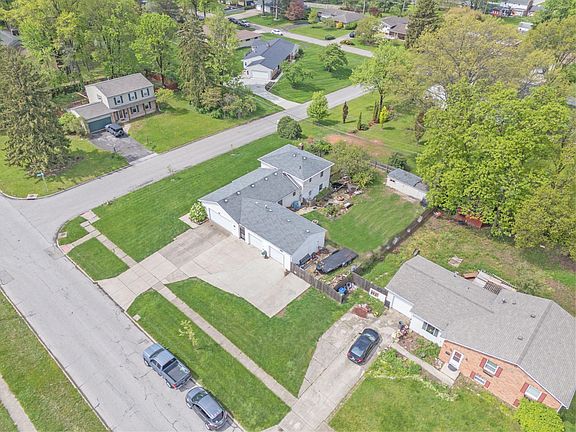 5th image of 6374 Balsam Dr