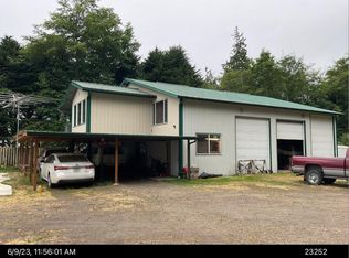 402 Disney Rd #A, Nordland, WA 98358