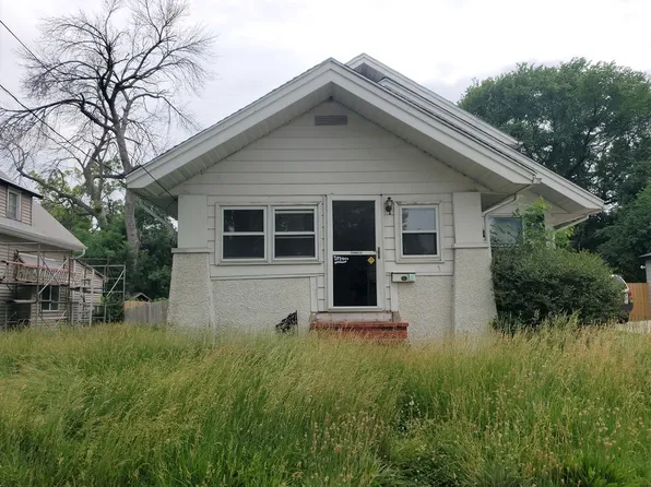 731 Boyd St, Des Moines, IA 50316