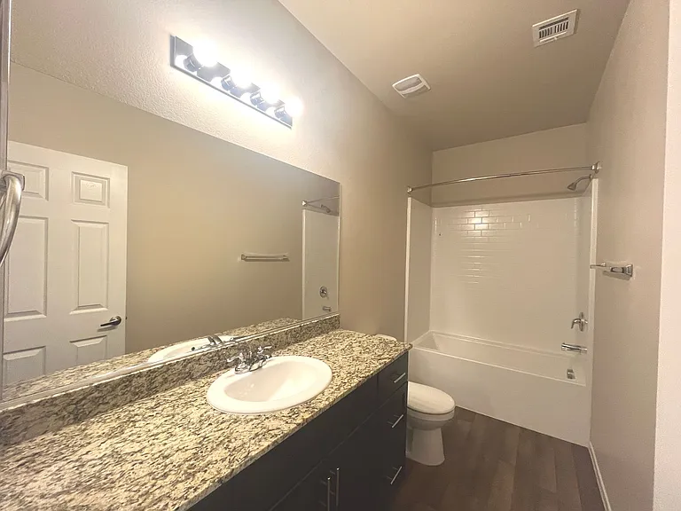 7529 Brody Meadows St — Photo 20