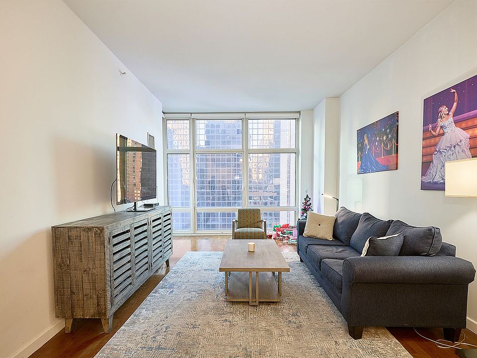 1st image of 1600 Broadway Penthouse 2B
