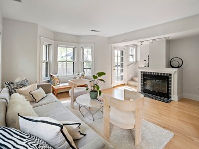 85 Sherman St #3, Cambridge, MA, 02138