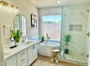 1557 W Kesler Ln, Chandler, AZ 85224