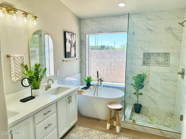 1557 W Kesler Lane, Chandler, AZ 85224