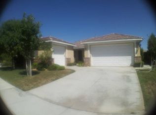 27850 Lakes Landing Dr, Menifee, CA 92585