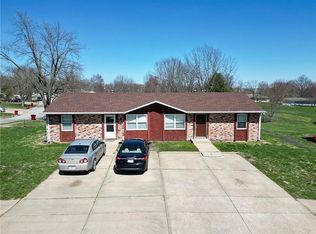 1025 N Arrowhead Rdg, Independence, MO 64056