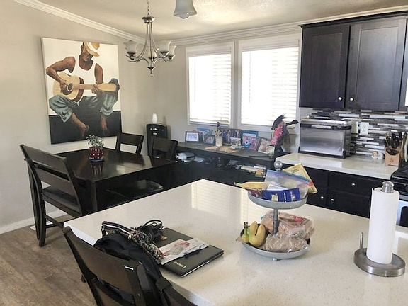 4th image of 13329 Casa Vista St #98