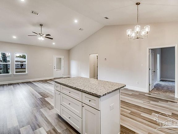3rd image of 630 Beck Ave