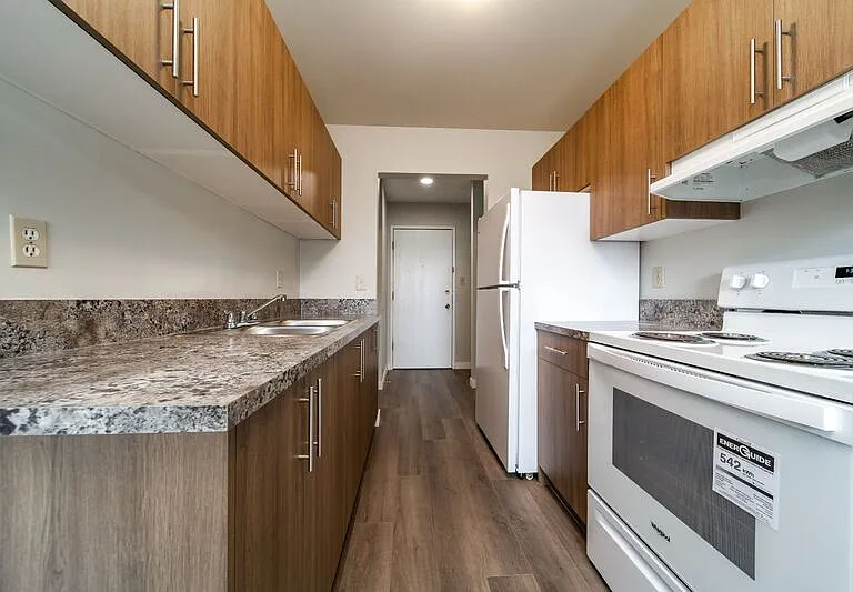 14404 88a St NW #205/109 — Photo 12