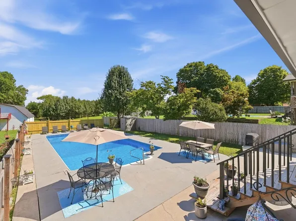 262 W Reed Rd, La Fayette, GA 30728